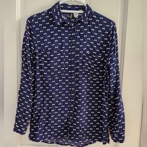 Divided By H&M Button Down Long Sleeve Bow Tie Pattern Women's  Shirt Size 6